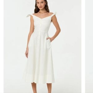 ASTR the Label Charelin Linen Off Shoulder Dress • White 2️⃣